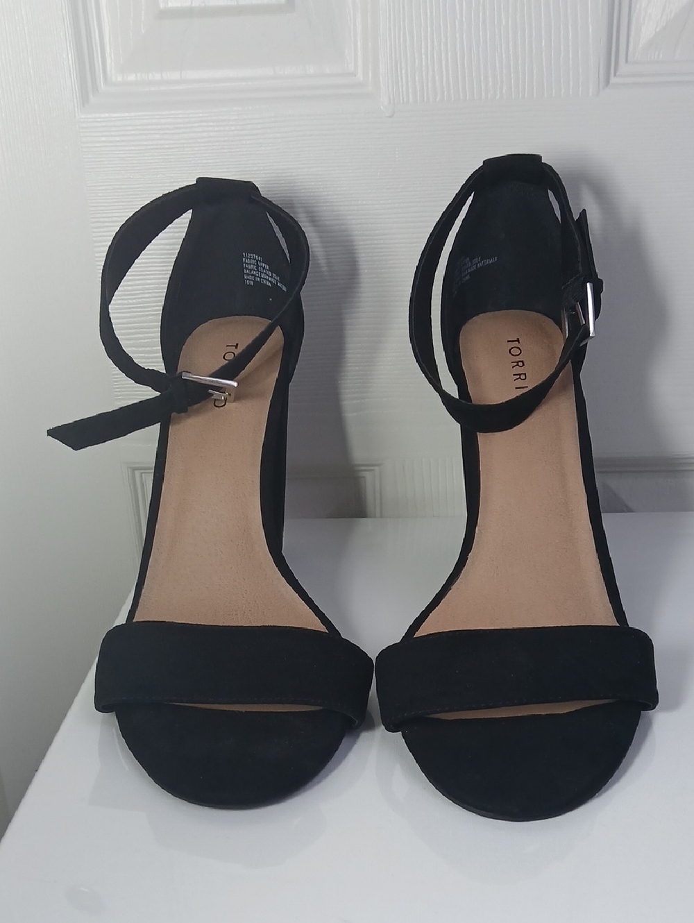 Torrid Black Suede Ankle-Strap Open-Toe Block Heels Size 10W - Picture 2 of 16